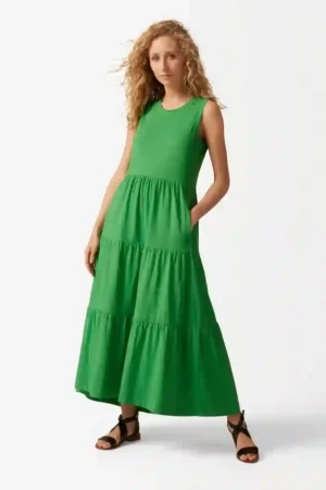 Sleeveless Tiered Maxi